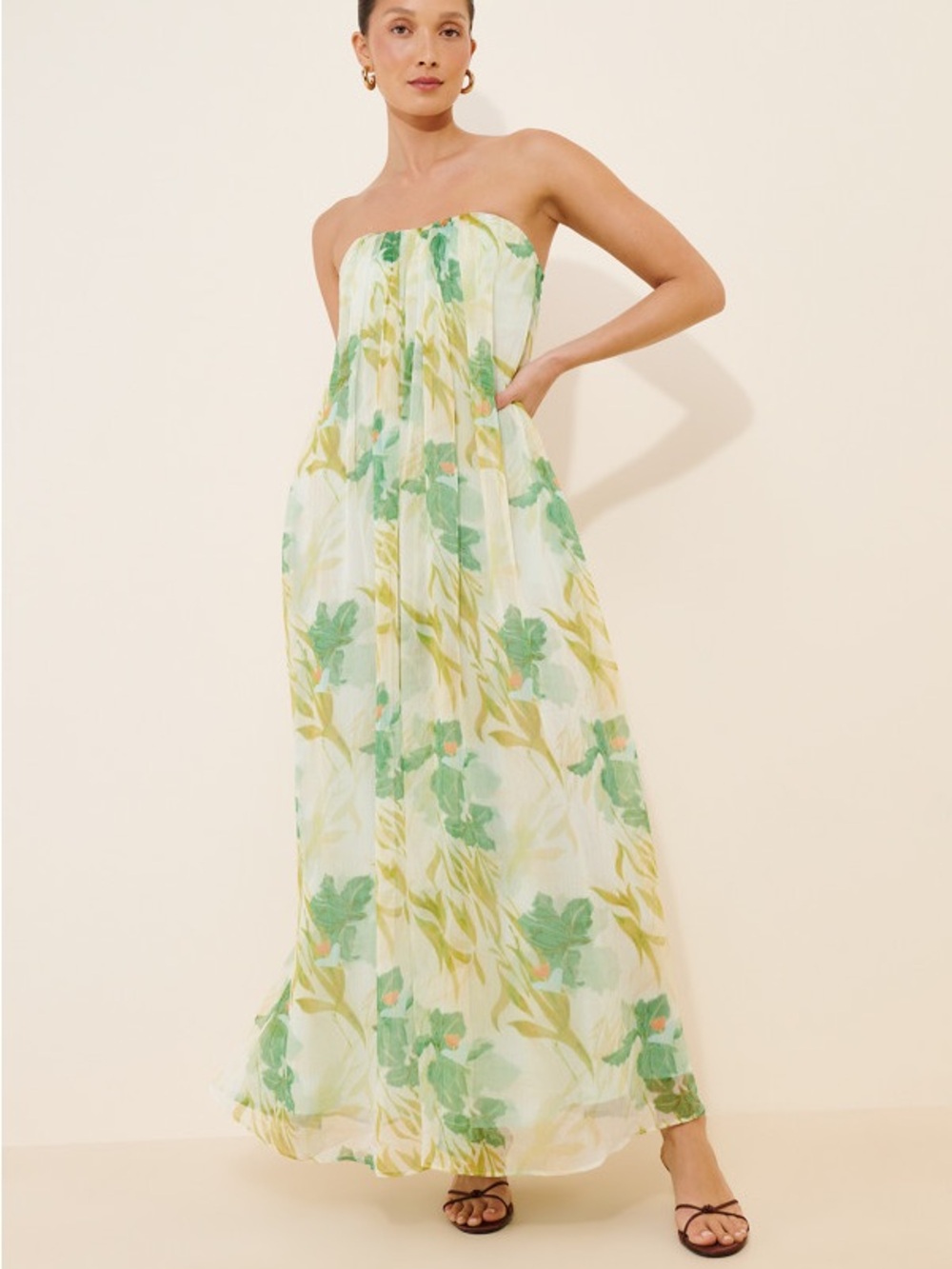 ASTR The Label Aileen Strapless Chiffon Maxi Dress Green Floral Size Medium